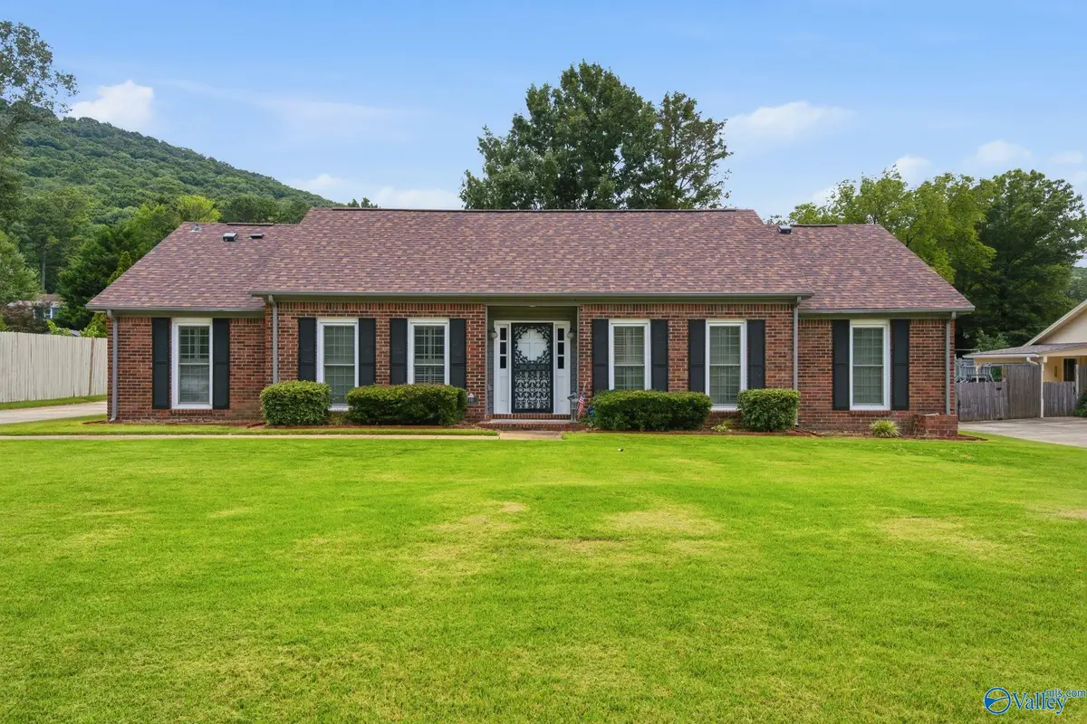 1710 Willowbrook Drive, Huntsville, AL 35802 - #1