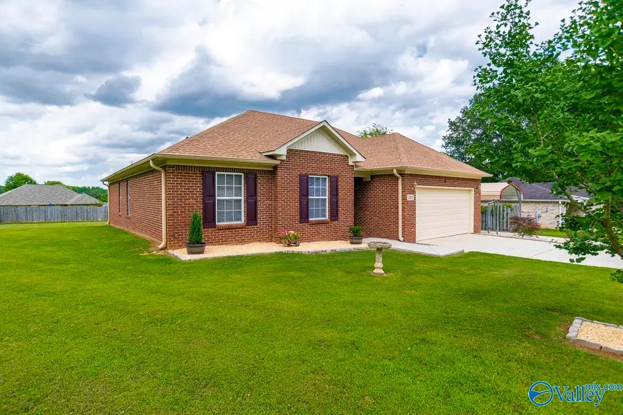 205 Maltese Court, Huntsville, AL 35811 - #2