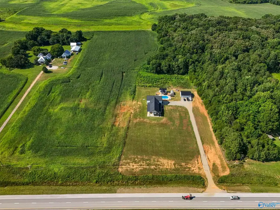 6453 Alabama Highway 24, Town Creek, AL 35672 - #3