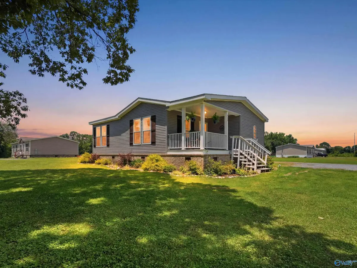 953 Briarwood Drive, Arab, AL 35016 - #1