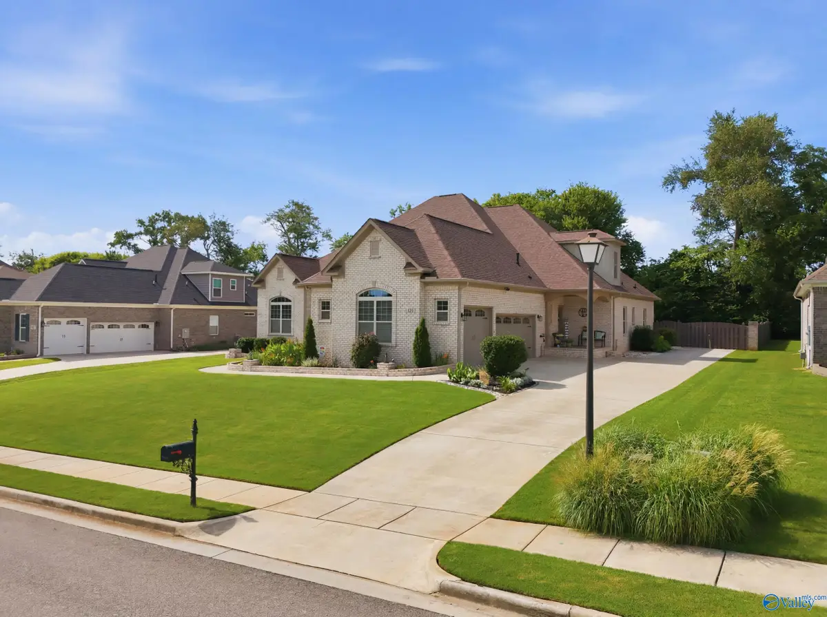 121 Phillipsridge Drive, Huntsville, AL 35811 - #1