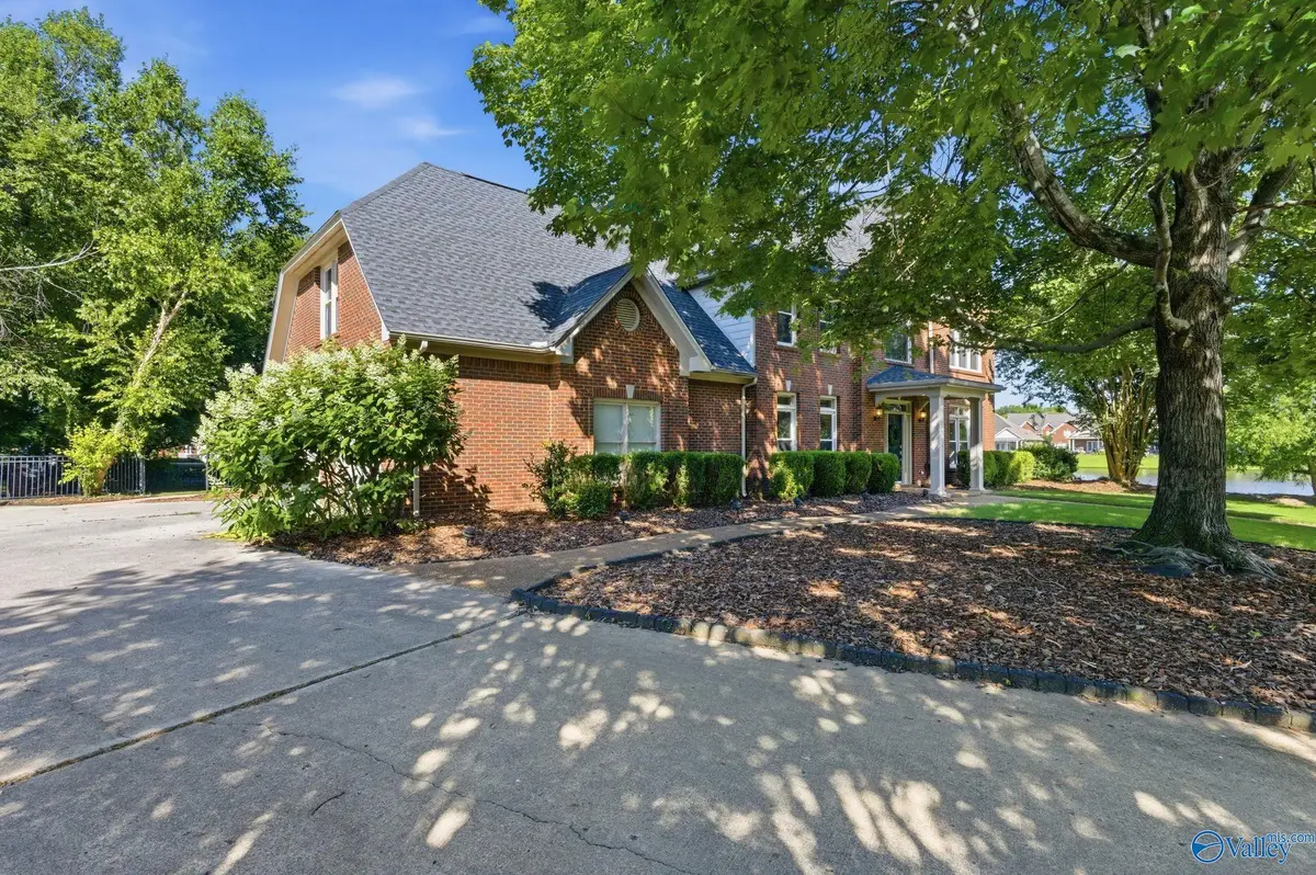2619 Elderdale Drive Se, Owens Cross Roads, AL 35763 - #1
