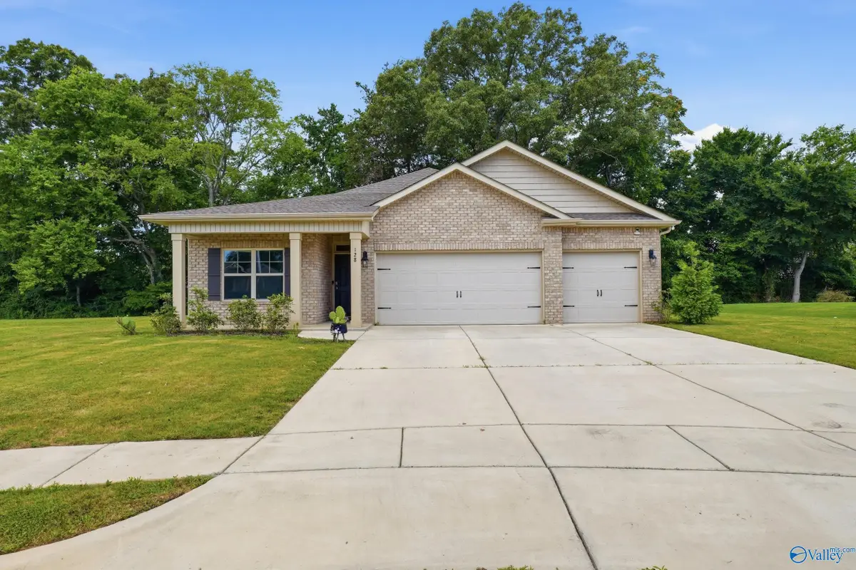 128 Canonbury Drive, New Market, AL 35761 - #1