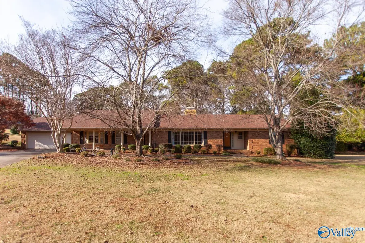 4104 Huntington Road, Huntsville, AL 35802 - #1