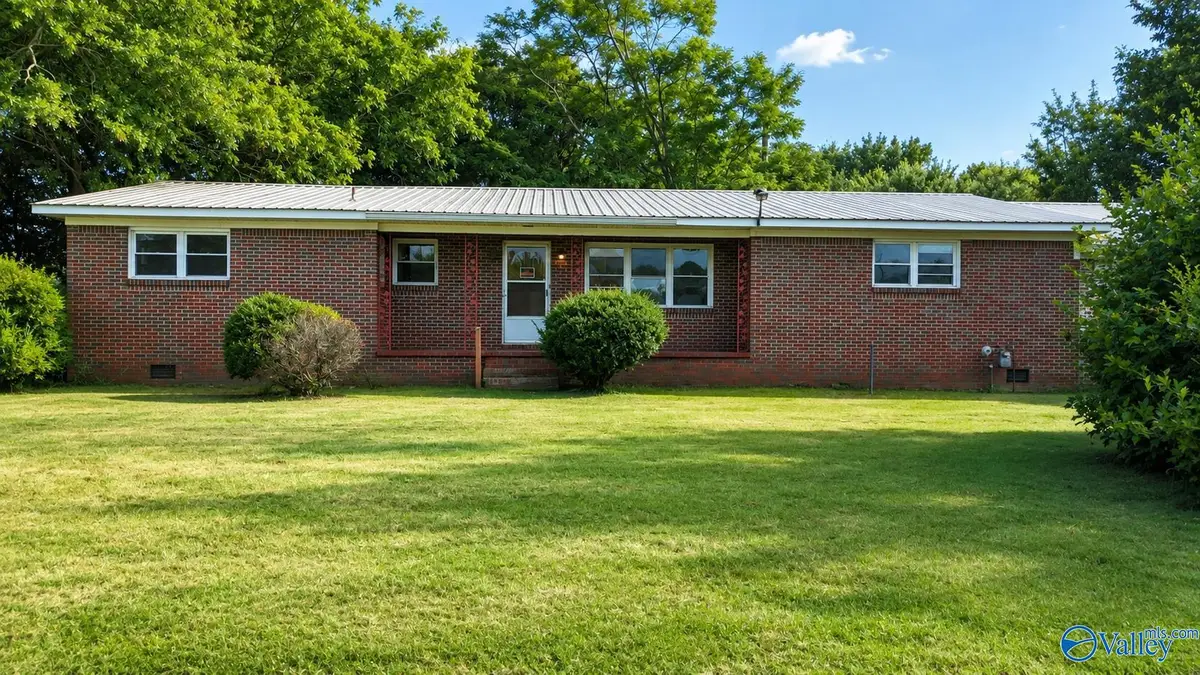 2800 Brashiers Chapel Road, Arab, AL 36016 - #1