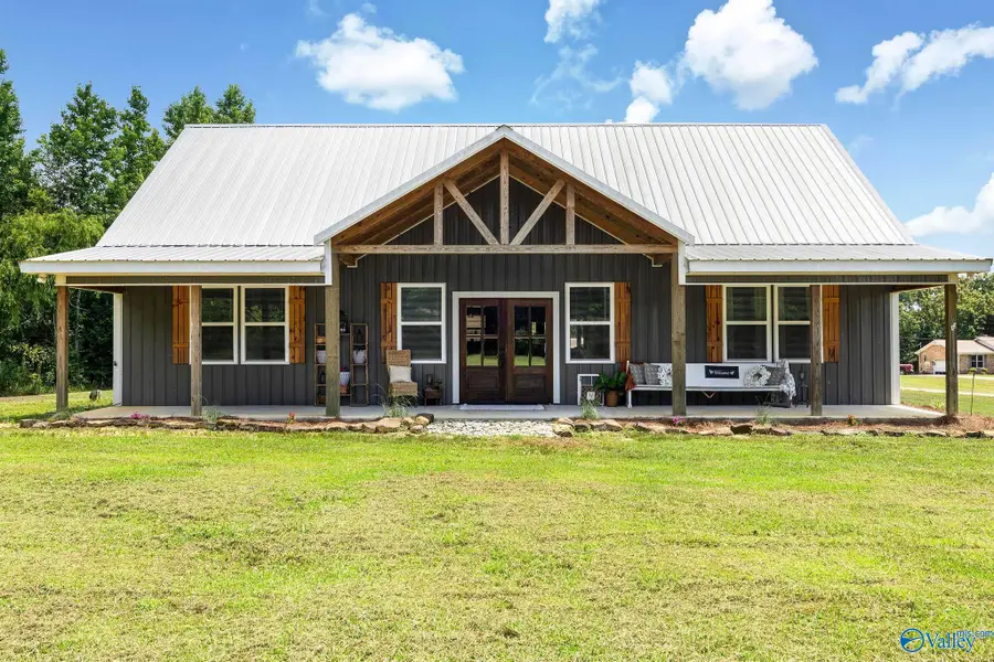 1897 White Oak Road, Albertville, AL 35950 - #2