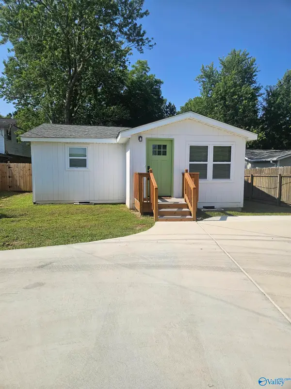 666 Harvest Road, Harvest, AL 35749