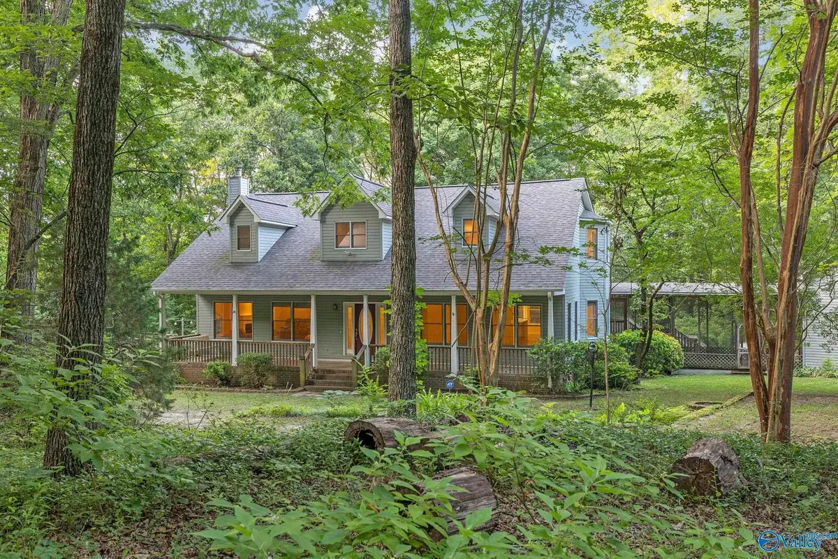 553 Mountain Oak Trail, Somerville, AL 35670 - #1