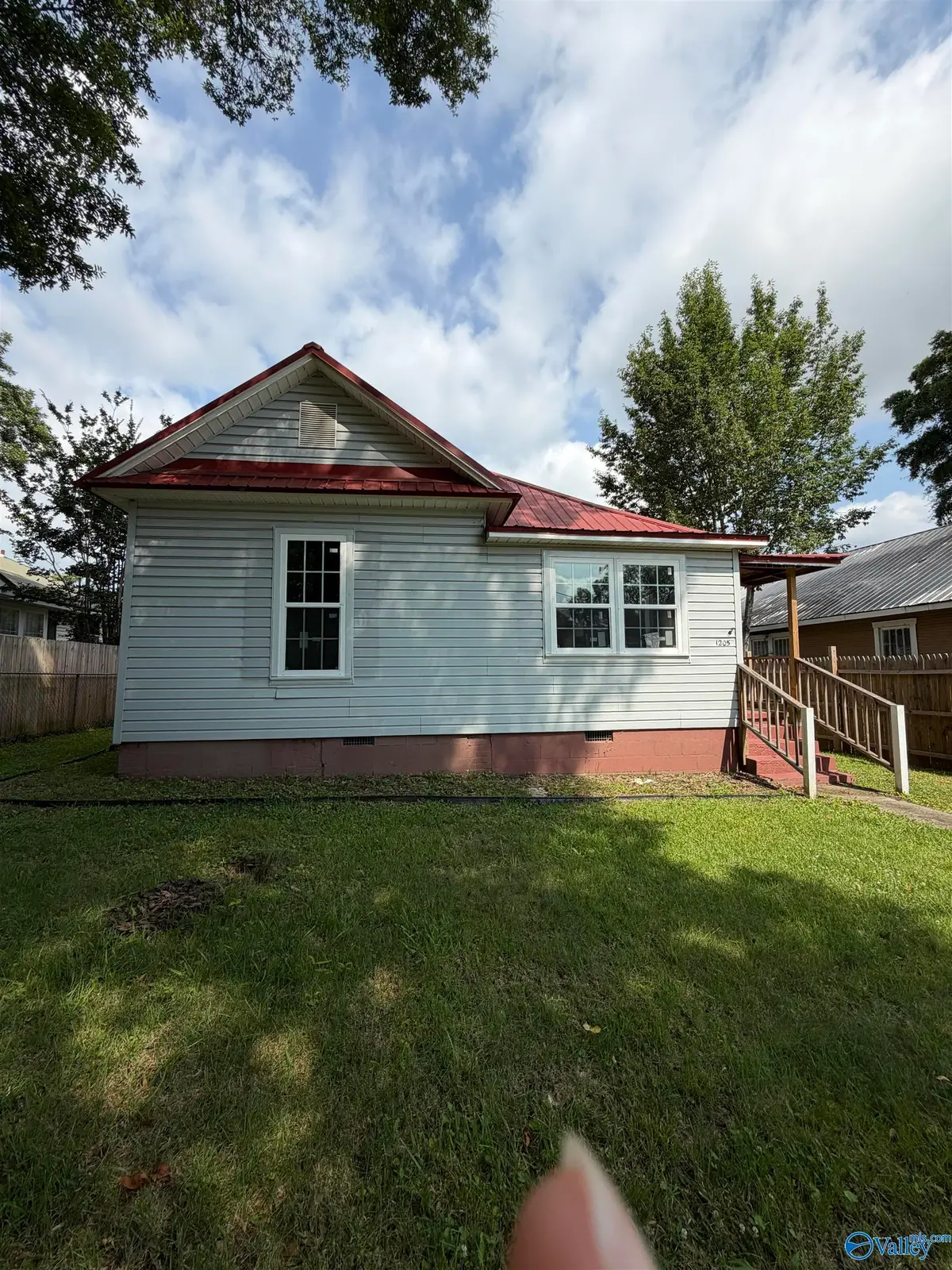 1205 S 11th Street, Gadsden, AL 35901 - #1