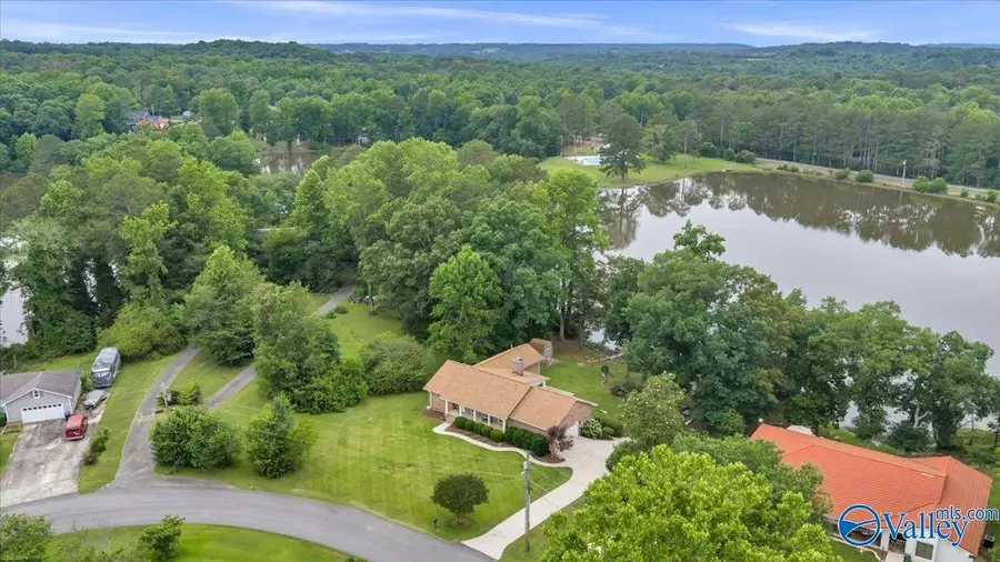 1071 Lakeview Lane Nw, Arab, AL 35016 - #2