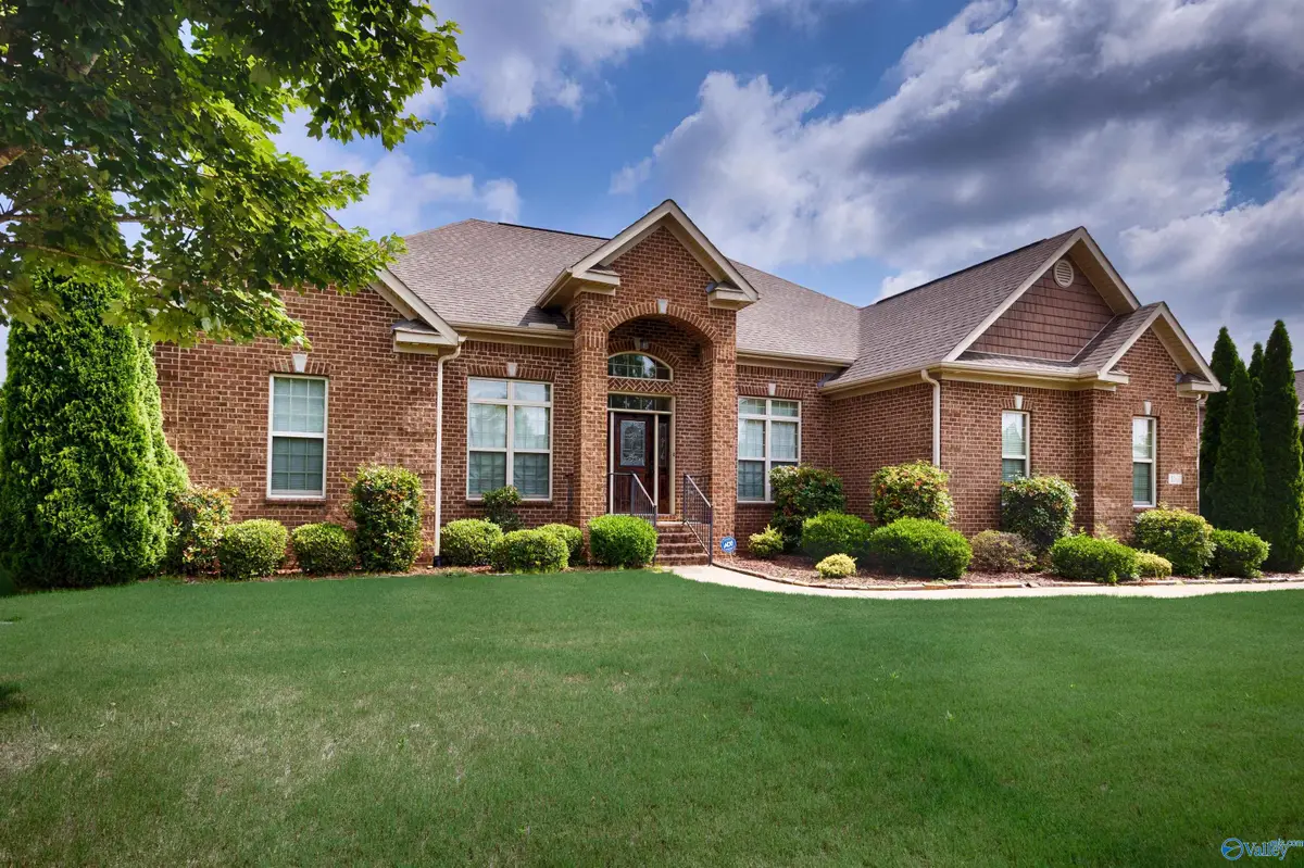 157 Castlewood Drive, Madison, AL 35756 - #1