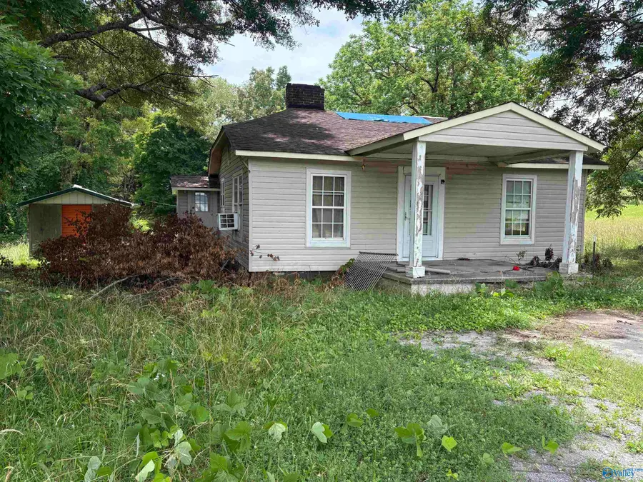 624 Holmes Avenue, Bridgeport, AL 35740 - #2