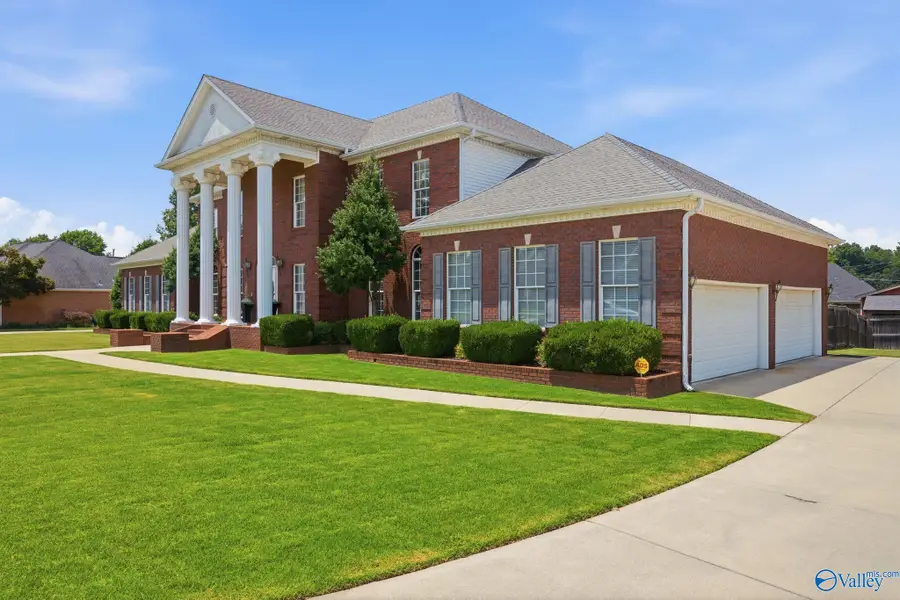 1702 Townshend Trace, Decatur, AL 35603 - #2