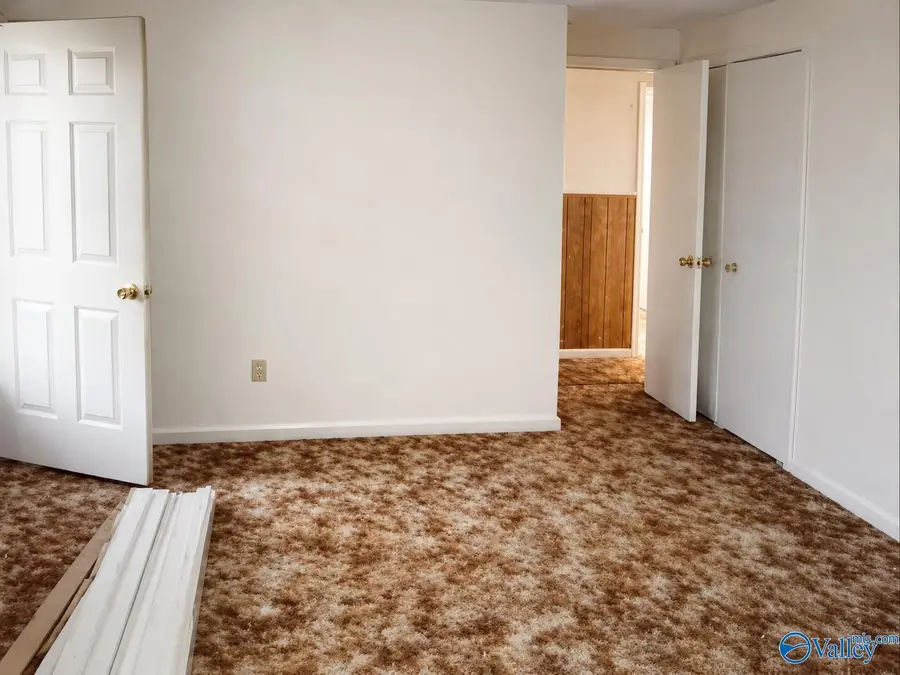 2202 Norwood Drive Nw, Huntsville, AL 35810 - #2