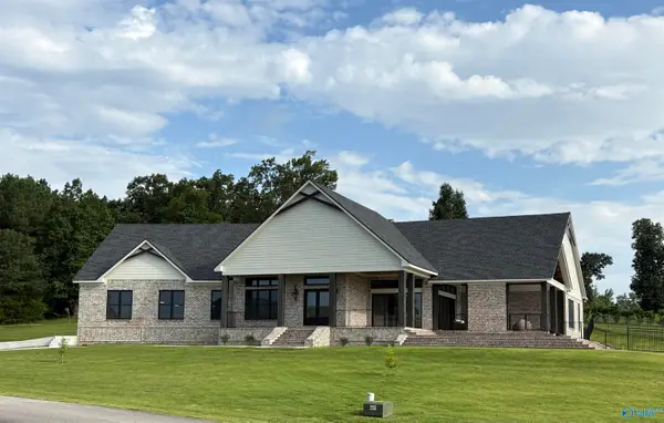 210 Legendary Drive, Guntersville, AL 35976