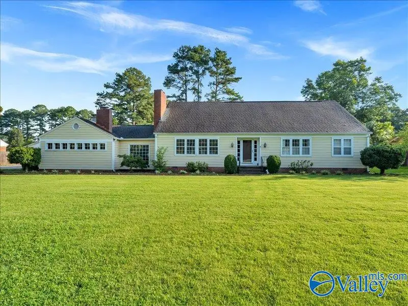 2004 Stratford Road Se, Decatur, AL 35601 - #2