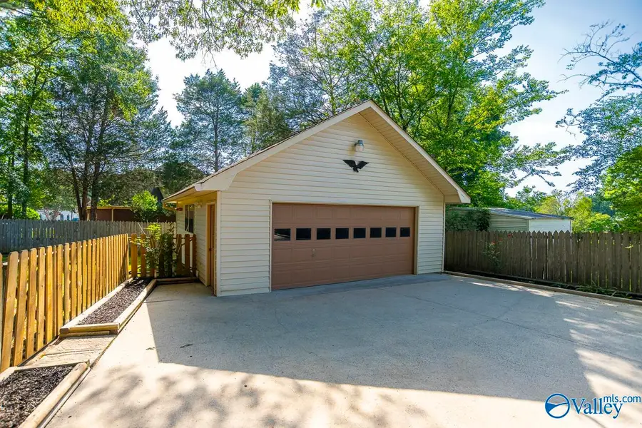 1023 Way Thru The Woods Sw, Decatur, AL 35603 - #3