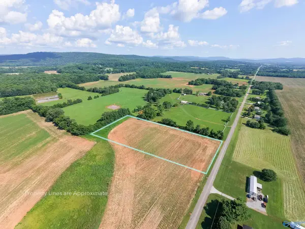 5AC Steele Lane, New Market, AL 35761