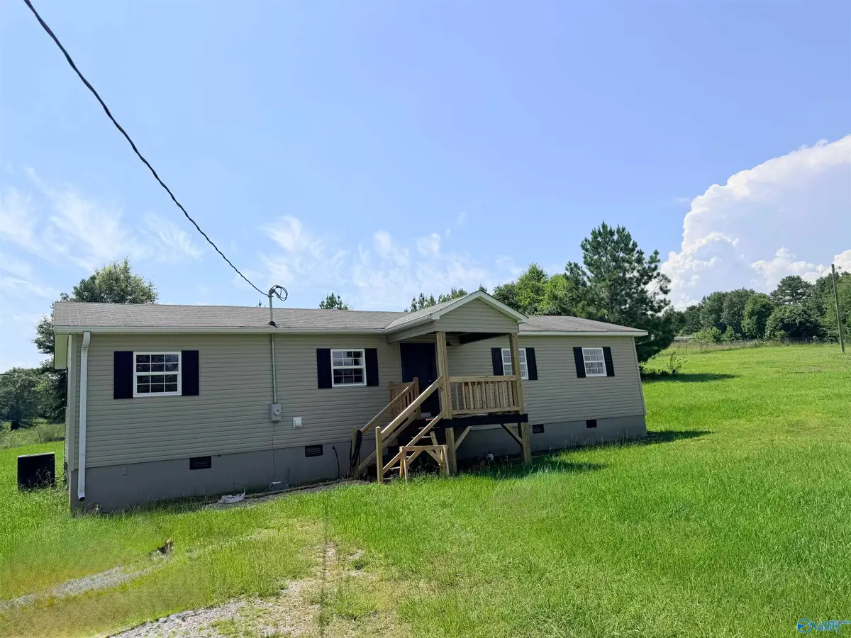 51 Dry Creek Lane, Gadsden, AL 35903 - #1
