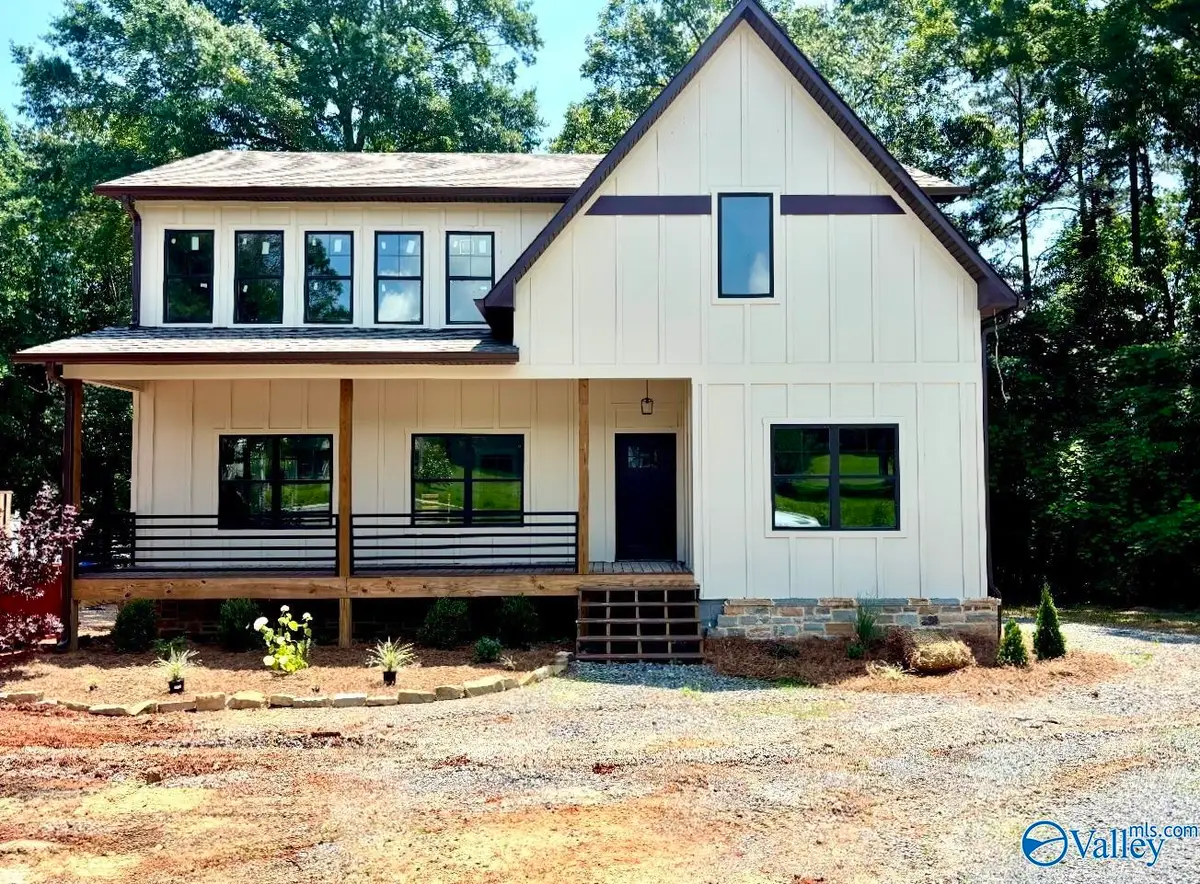 4137 Alabama Highway 79, Guntersville, AL 35976 - #1