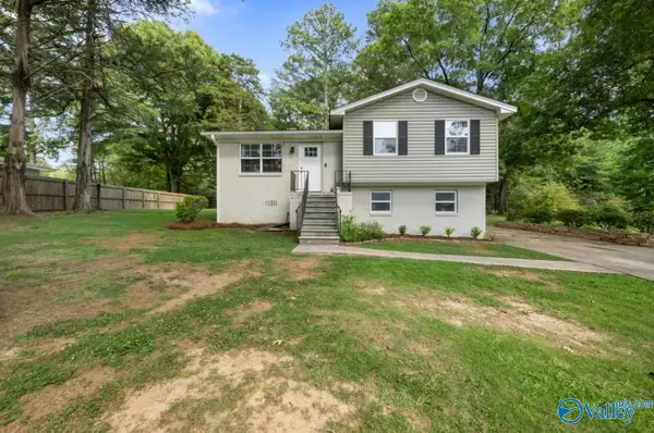 408 5th Avenue N, Pell City, AL 35125