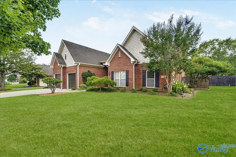 6714 Zach Lane, Owens Cross Roads, AL 35763 - #3