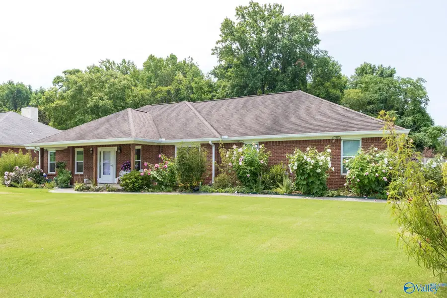 130 Foxridge Drive, Harvest, AL 35749 - #3