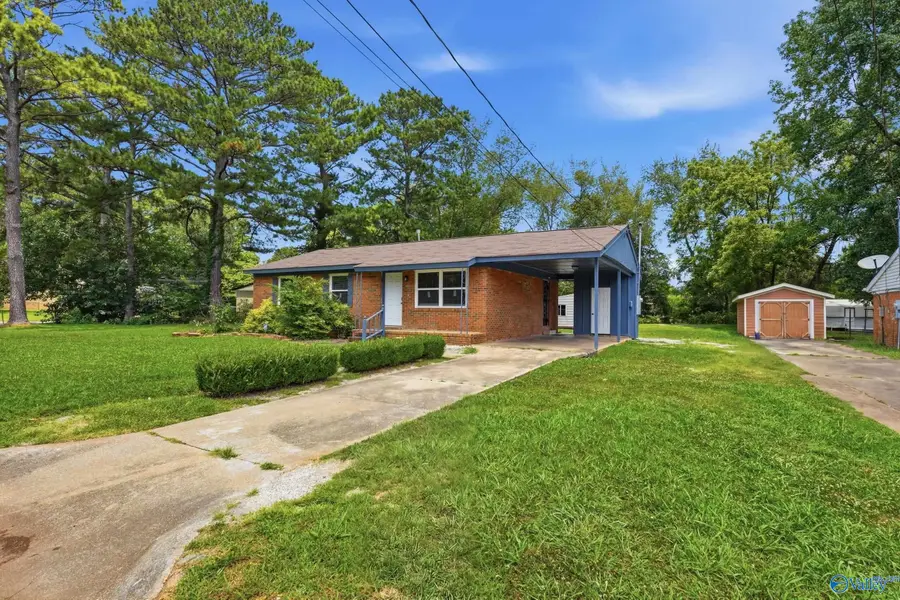 3006 Love Avenue, Huntsville, AL 35816 - #2