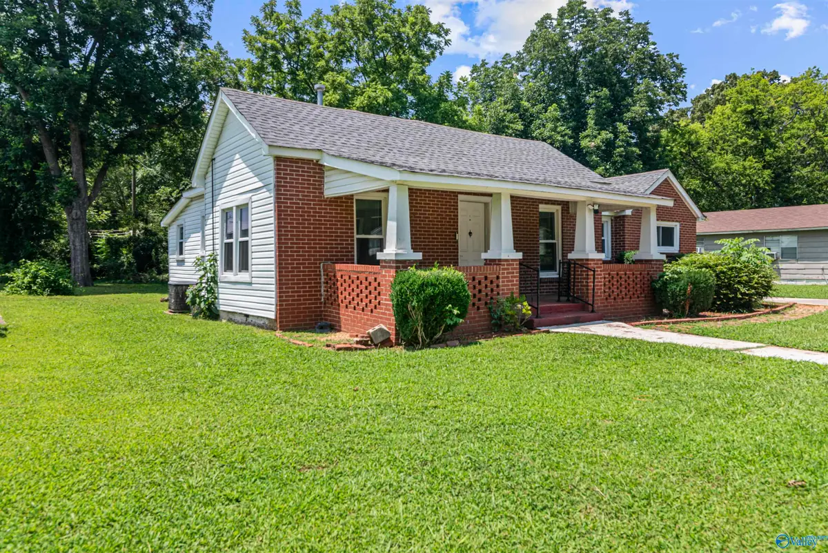 509 12th Avenue Nw, Decatur, AL 35601 - #1