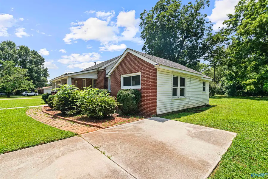 509 12th Avenue Nw, Decatur, AL 35601 - #3
