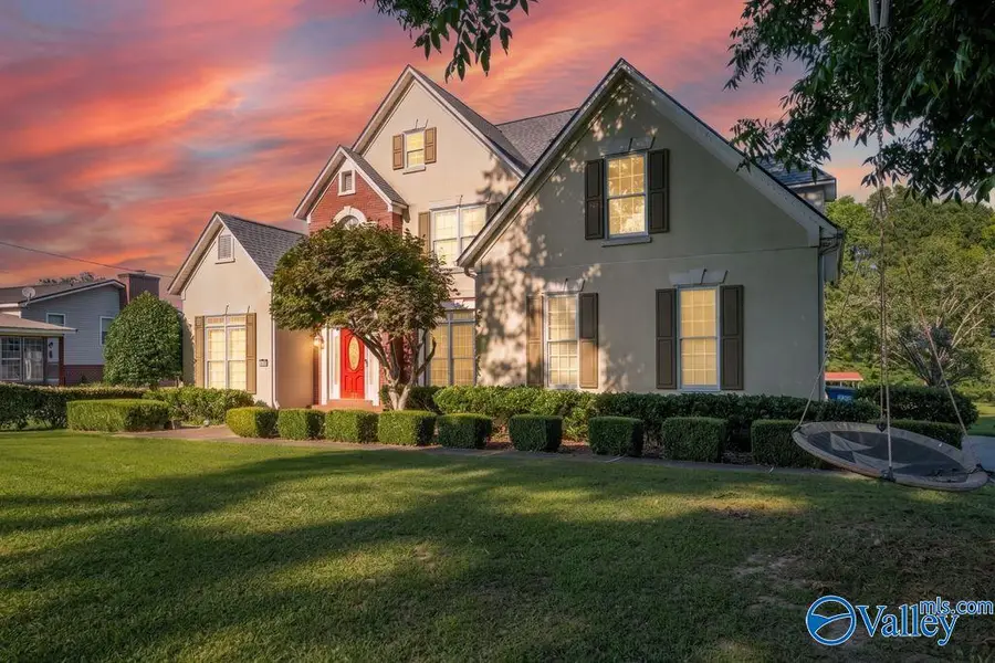 335 Montclair Drive, Gadsden, AL 35901 - #2