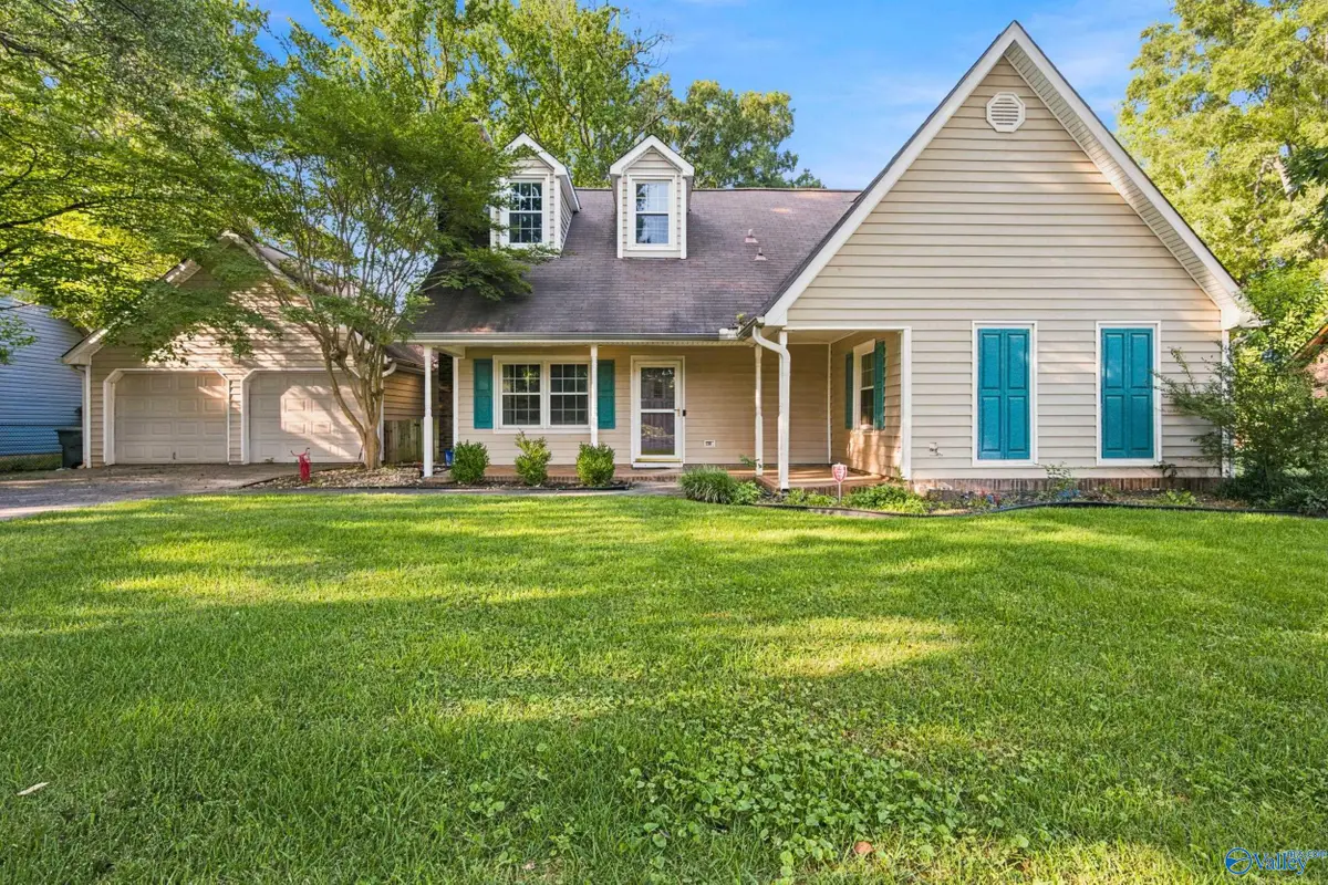 1037 Sandy Springs Road Nw, Huntsville, AL 35806 - #1