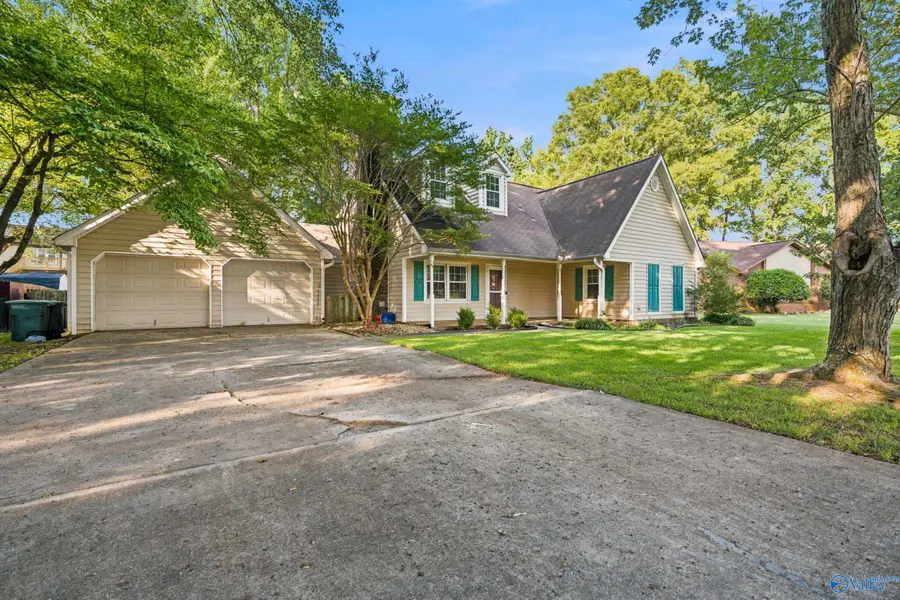 1037 Sandy Springs Road Nw, Huntsville, AL 35806 - #2