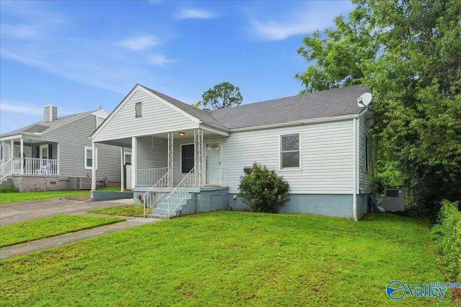 3910 Pine Avenue Sw, Huntsville, AL 35805 - #2