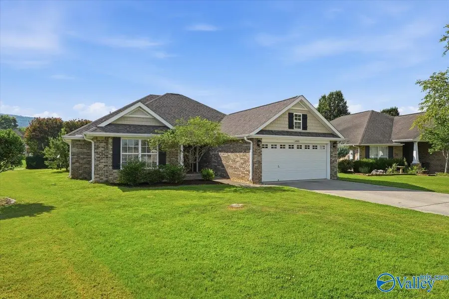 4805 Canterwood Drive Se, Owens Cross Roads, AL 35763 - #2