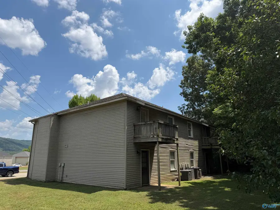 2706 Lantern Walk, Huntsville, AL 35803 - #2