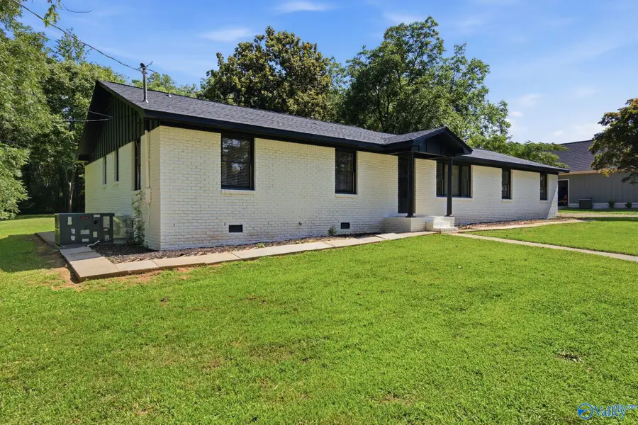 2006 Mythewood Drive Sw, Huntsville, AL 35803 - #2