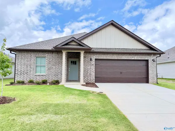 202 Cobbdale Park Drive, Harvest, AL 35749