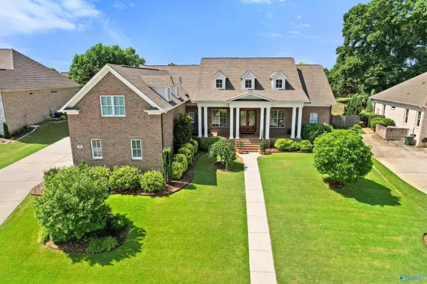 36 Lake Forest Blvd Sw, Huntsville, AL 35824