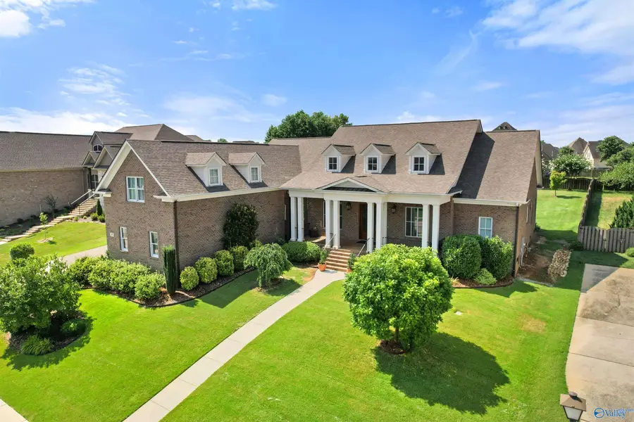 36 Lake Forest Blvd Sw, Huntsville, AL 35824 - #3