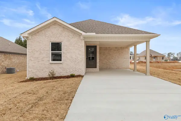 30 S Praire Street, Florence, AL 35630