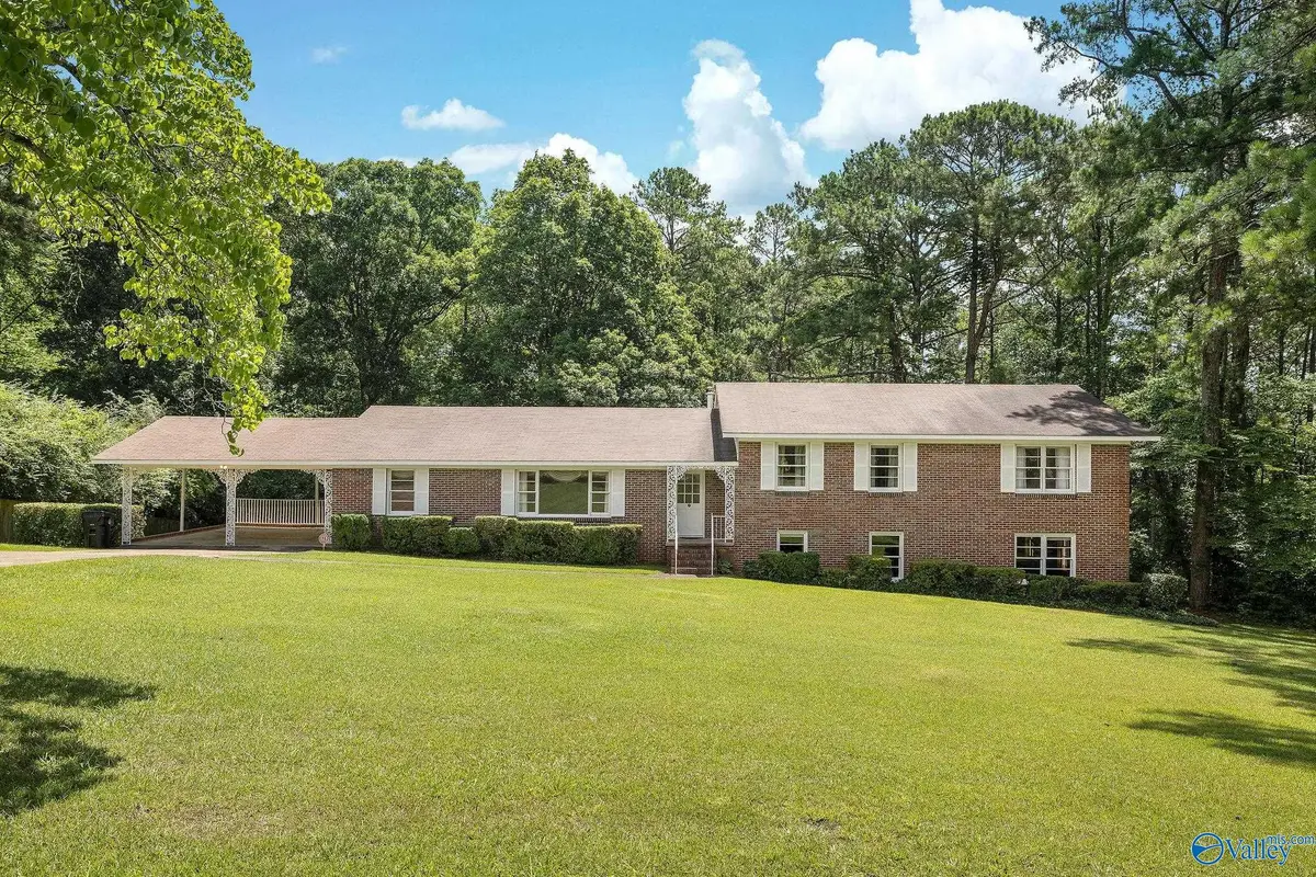 405 Shannon Circle, Gadsden, AL 35904 - #1