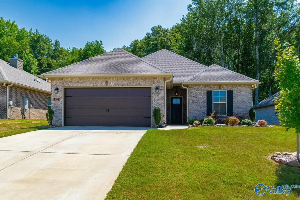 154 Midpark Drive, Meridianville, AL 35759 - #1