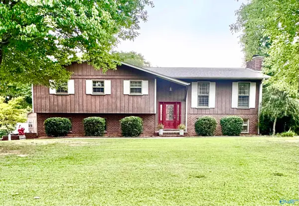 910 Brentwood Drive, Cullman, AL 35055