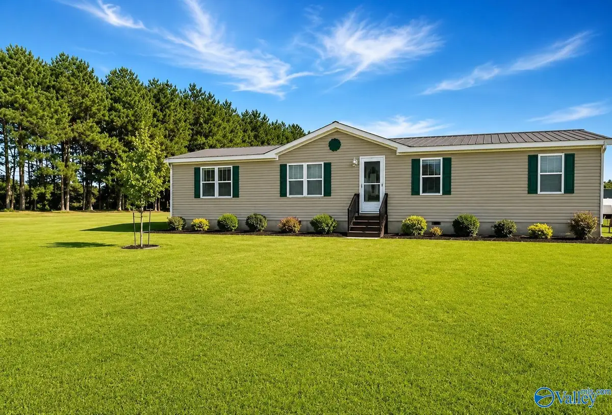 1166 County Road 160, Crossville, AL 35962 - #1