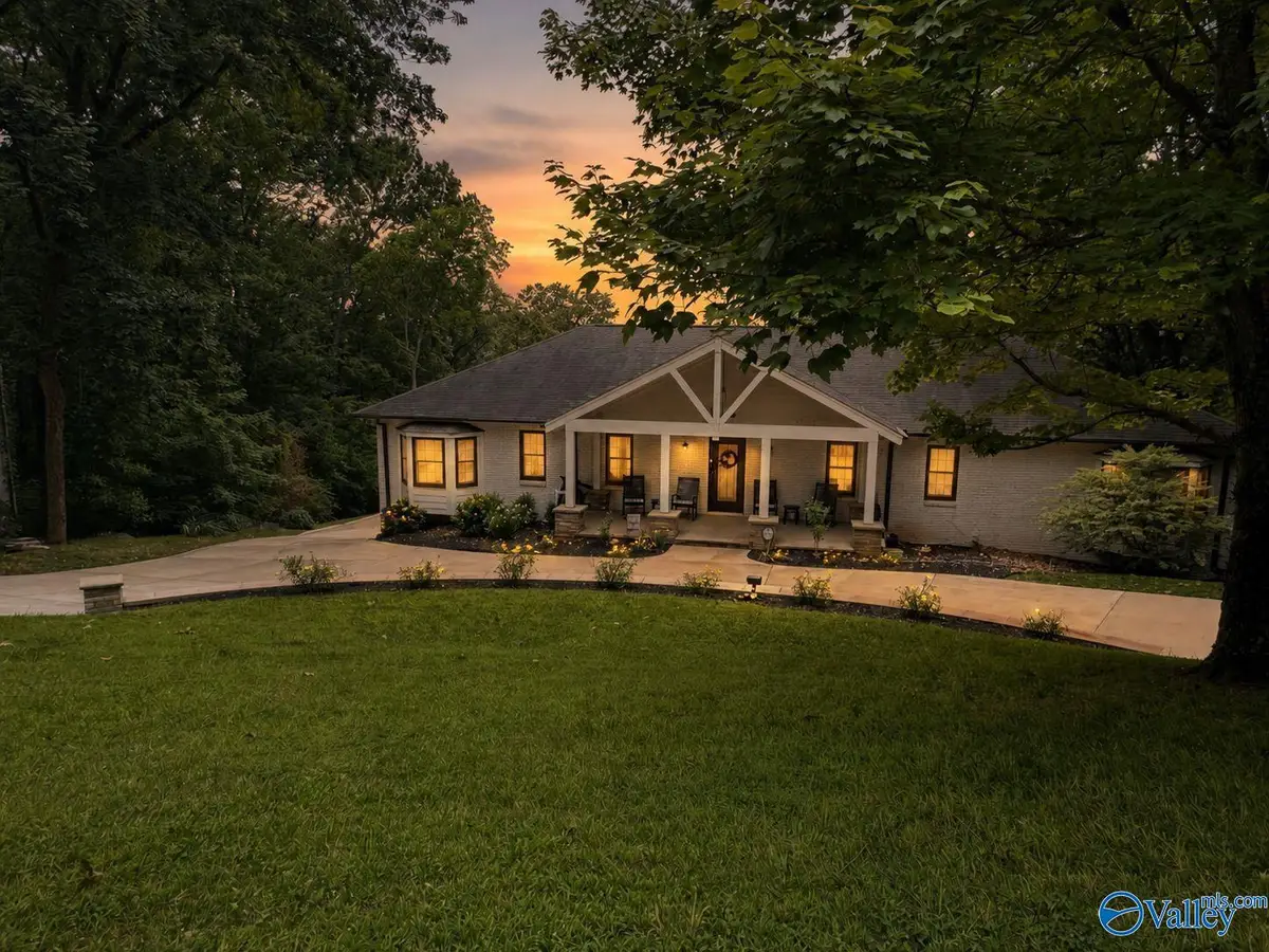 1216 Deborah Drive Se, Huntsville, AL 35801 - #1