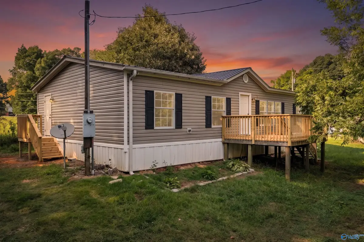 2076 Mountain View Drive, Attalla, AL 35954 - #1