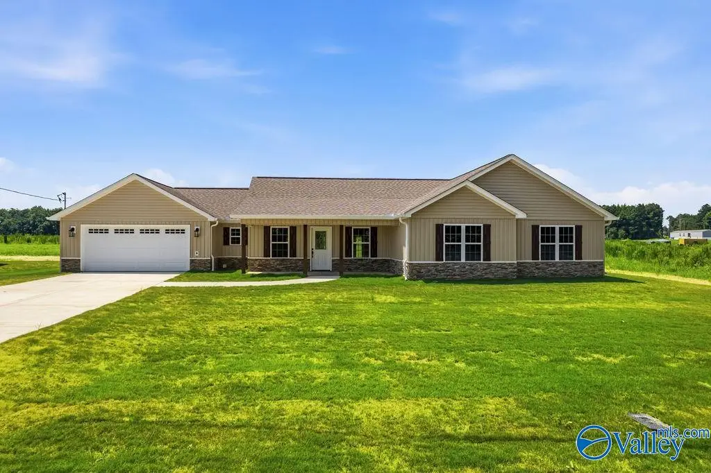 1260 County Road 118, Centre, AL 35960 - #1