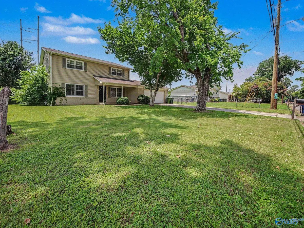 10022 Strong Drive Se, Huntsville, AL 35803 - #1