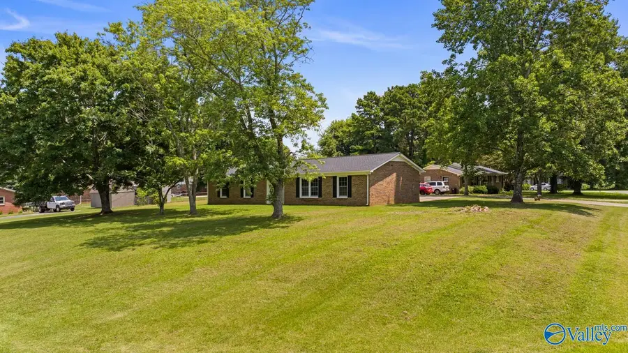 4 Park Street, Fayetteville, TN 37334 - #2